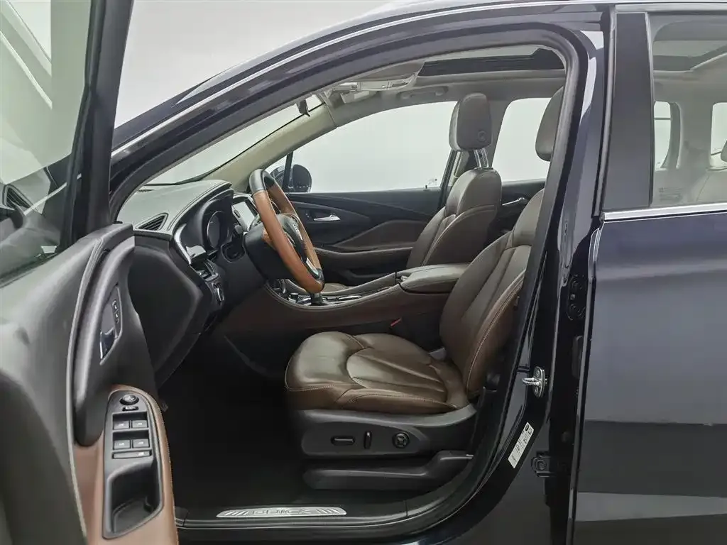 Buick Envision Plus — фото 6