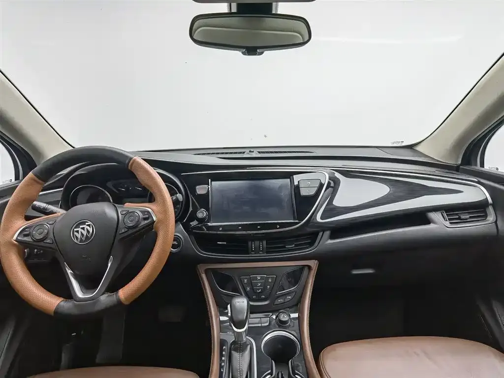 Buick Envision Plus — фото 9