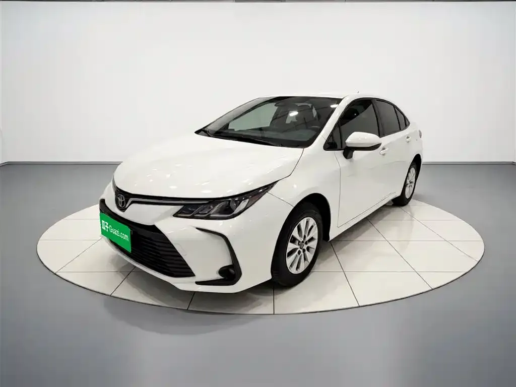 Toyota Corolla — фото 2