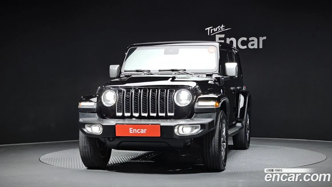 Jeep Wrangler — фото 6