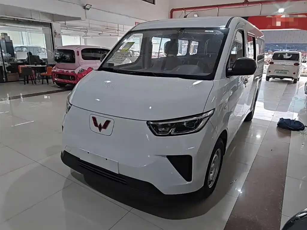 Wuling Yangguang — фото 1