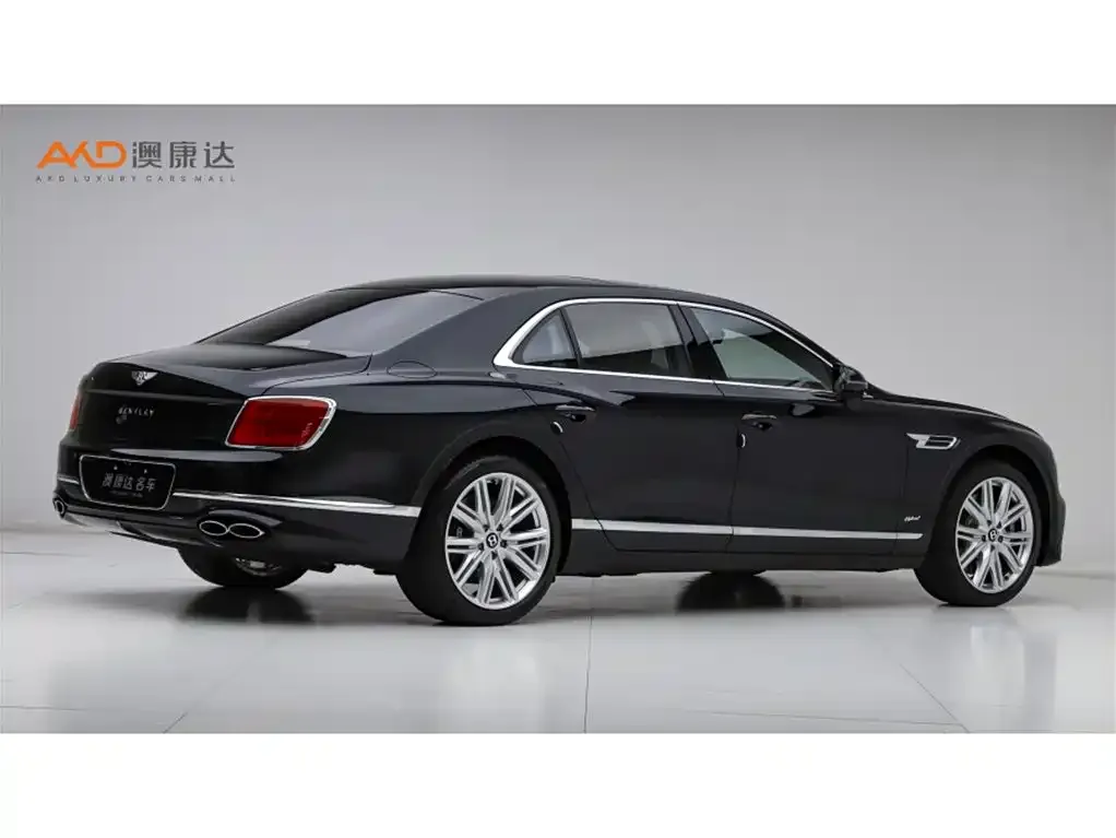 Bentley Flying Spur PHEV — фото 7
