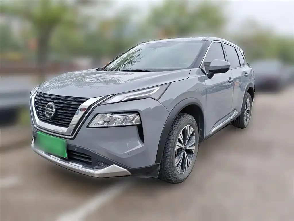 Nissan X-Trail — фото 1