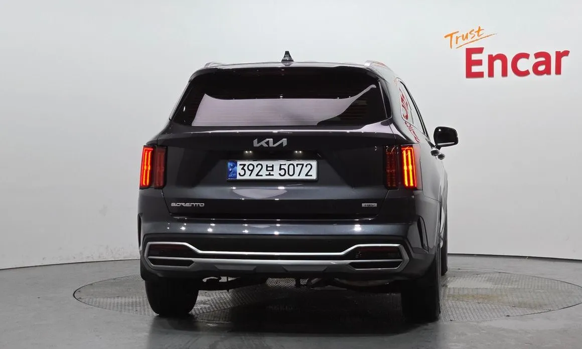 Kia Sorento — фото 7