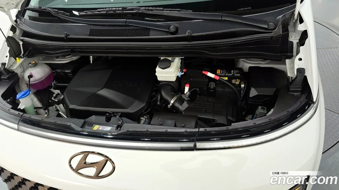 Hyundai Staria — фото 10