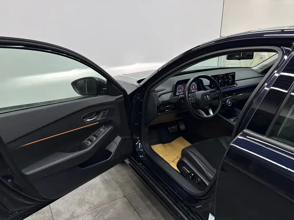 Honda Accord New Energy — фото 5
