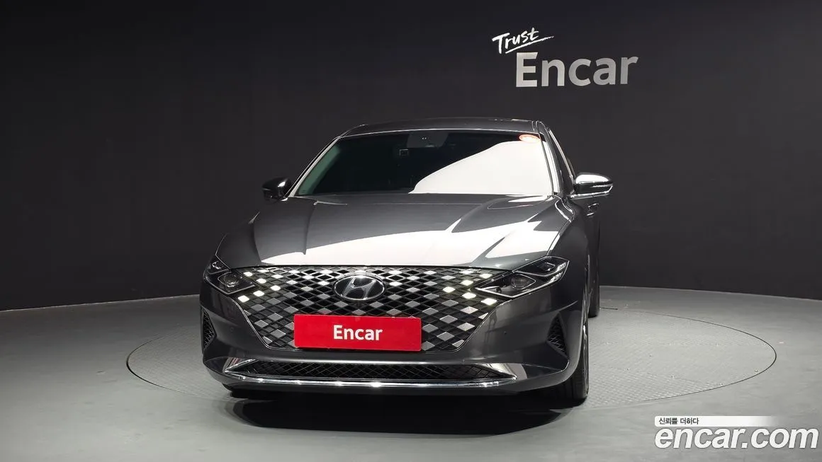 Hyundai Grandeur — фото 4