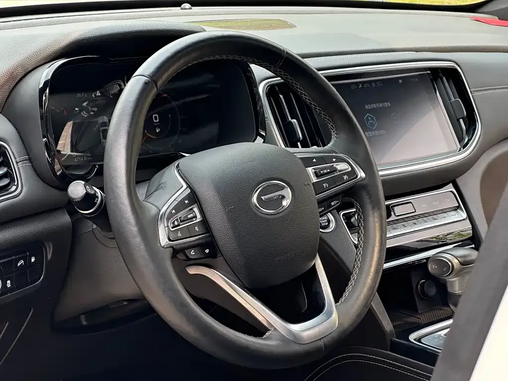 GAC Motor Trumpchi GS8 — фото 2