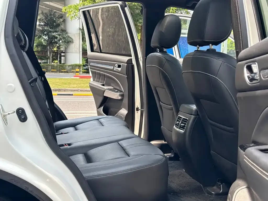 GAC Motor Trumpchi GS8 — фото 6