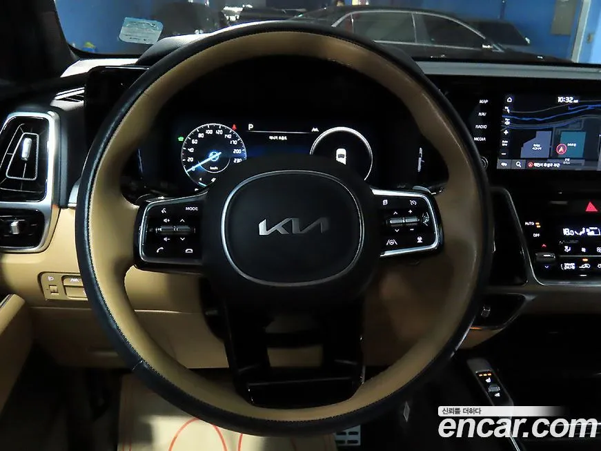 Kia Sorento — фото 9