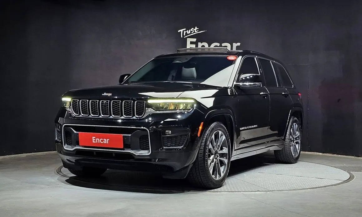 Jeep Cherokee — фото 1