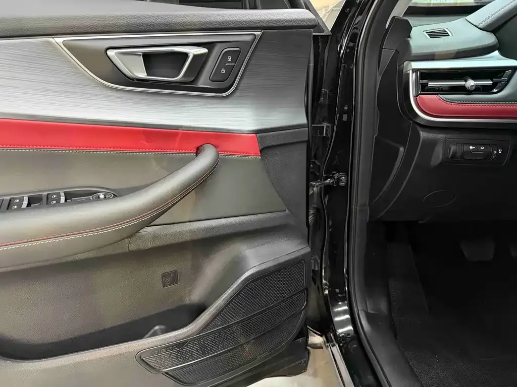 Chery Tiggo 7 — фото 3