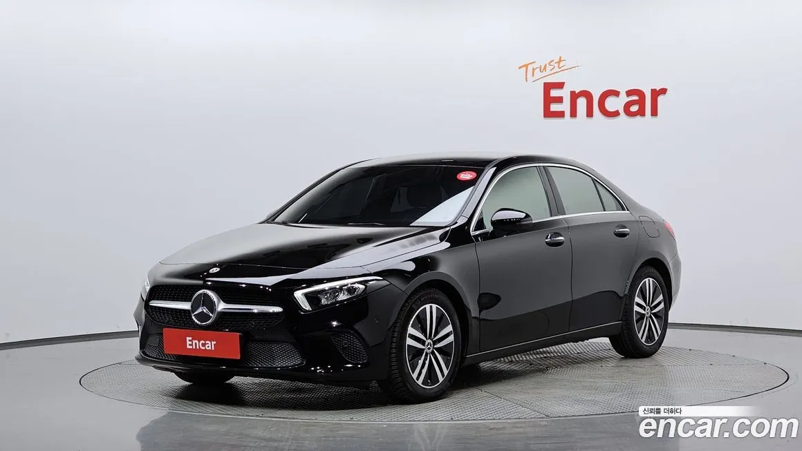 Mercedes-Benz A-Class — фото 1