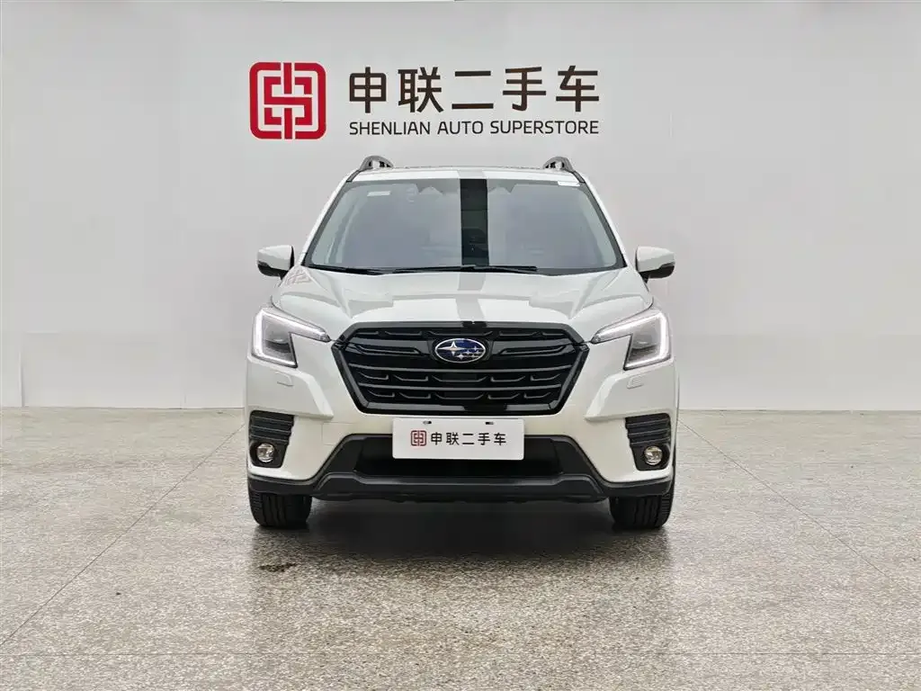 Subaru Forester — фото 2