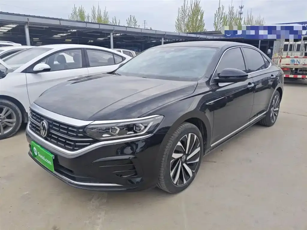 Volkswagen Passat — фото 6
