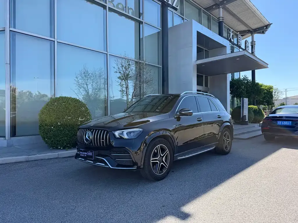 Mercedes-Benz GLE AMG — фото 1