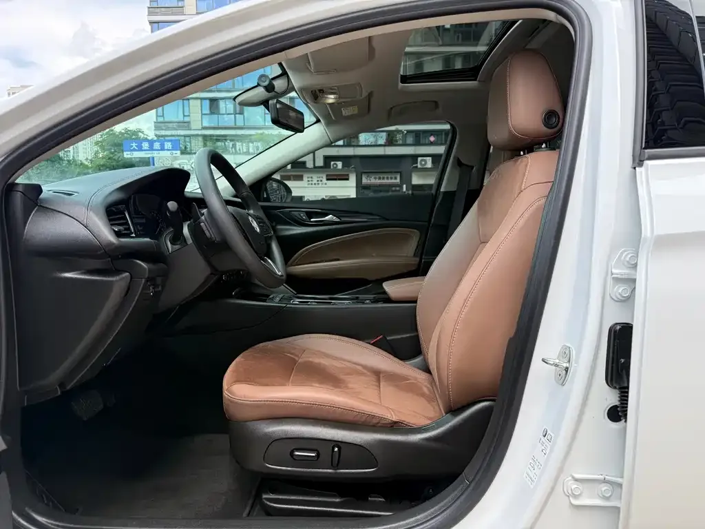 Buick Regal — фото 3