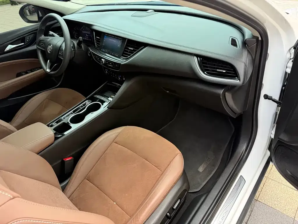 Buick Regal — фото 5
