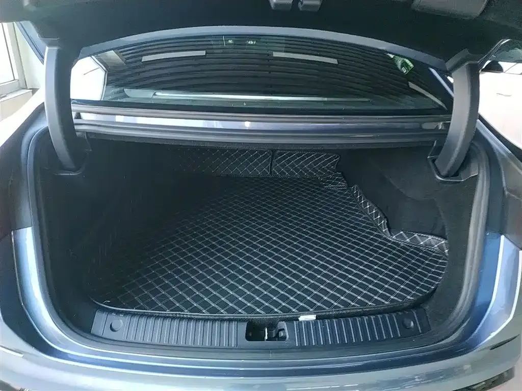 BYD Seal 07 DM-i — фото 3