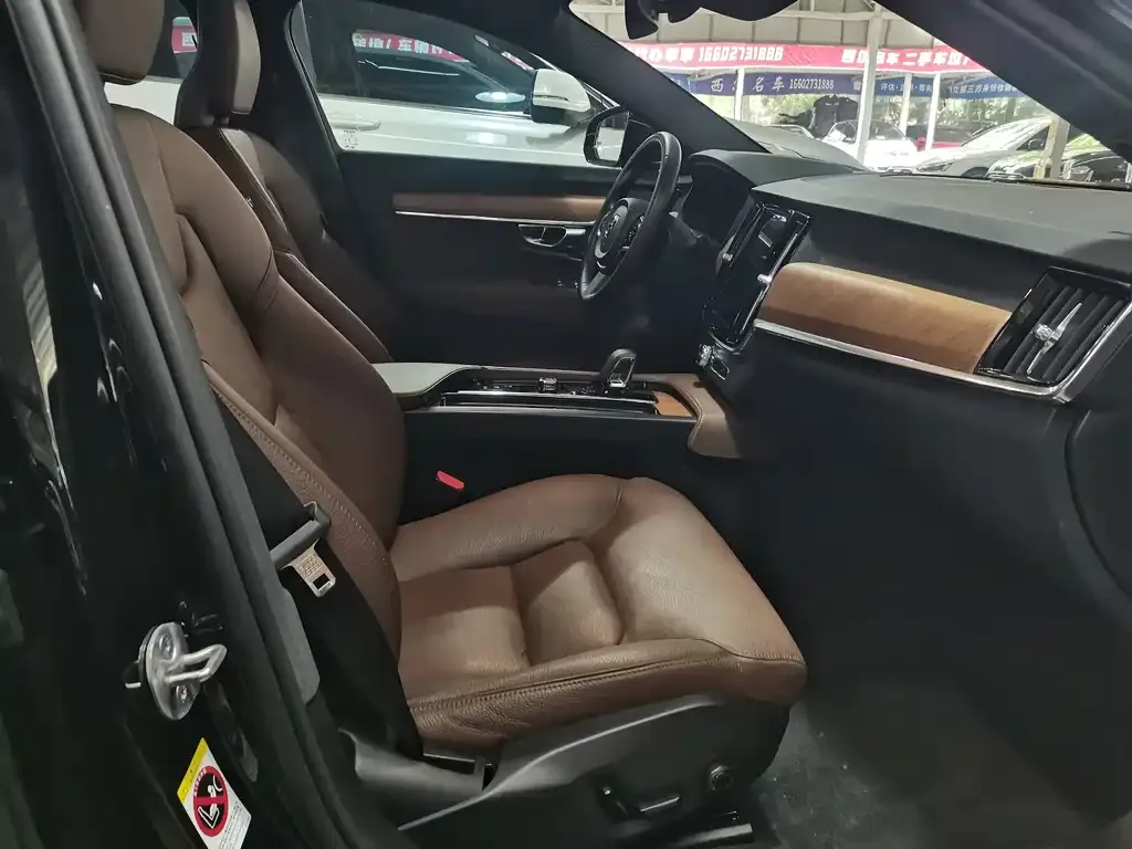 Volvo S90 — фото 10