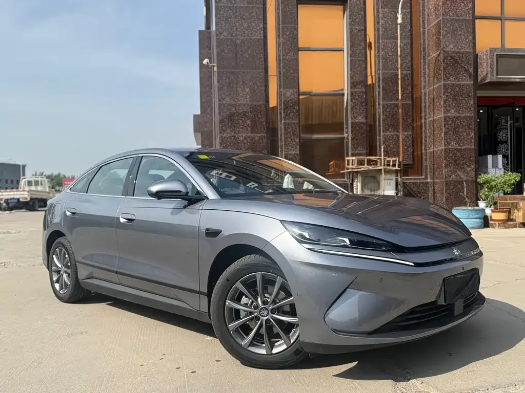 BYD Qin L — фото 4