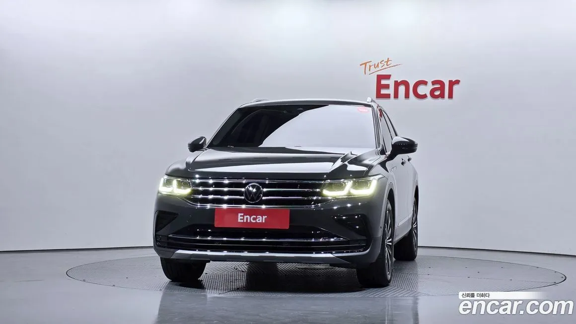 Volkswagen Tiguan — фото 4