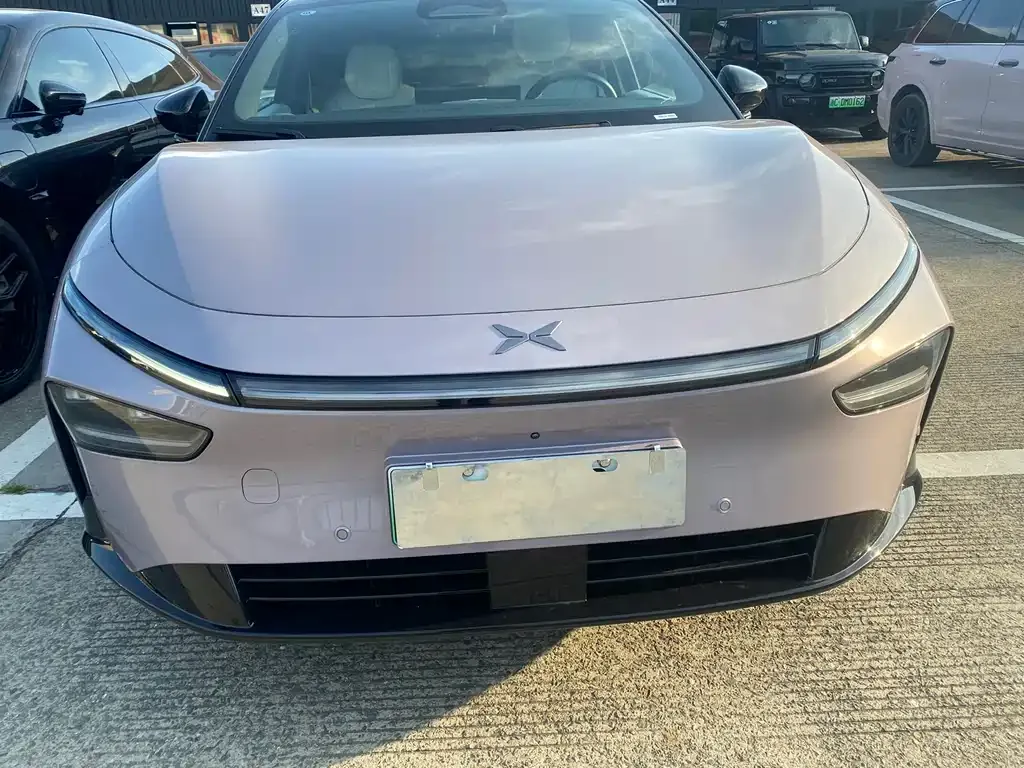 XPeng P7+ — фото 10