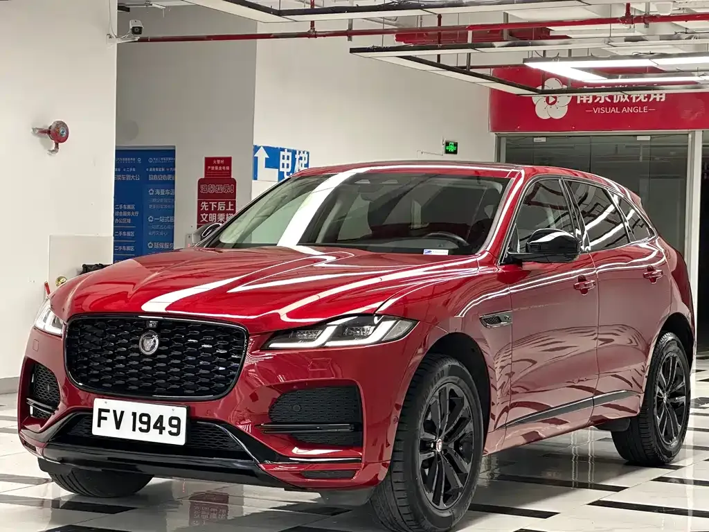 Jaguar F-PACE — фото 2