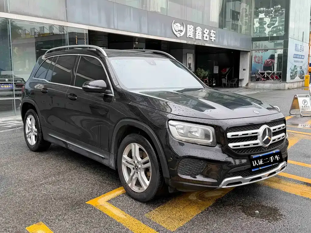 Mercedes-Benz GLB — фото 5