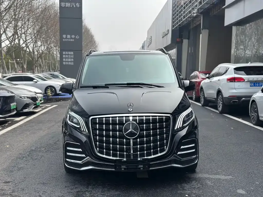 Mercedes-Benz Vito — фото 10