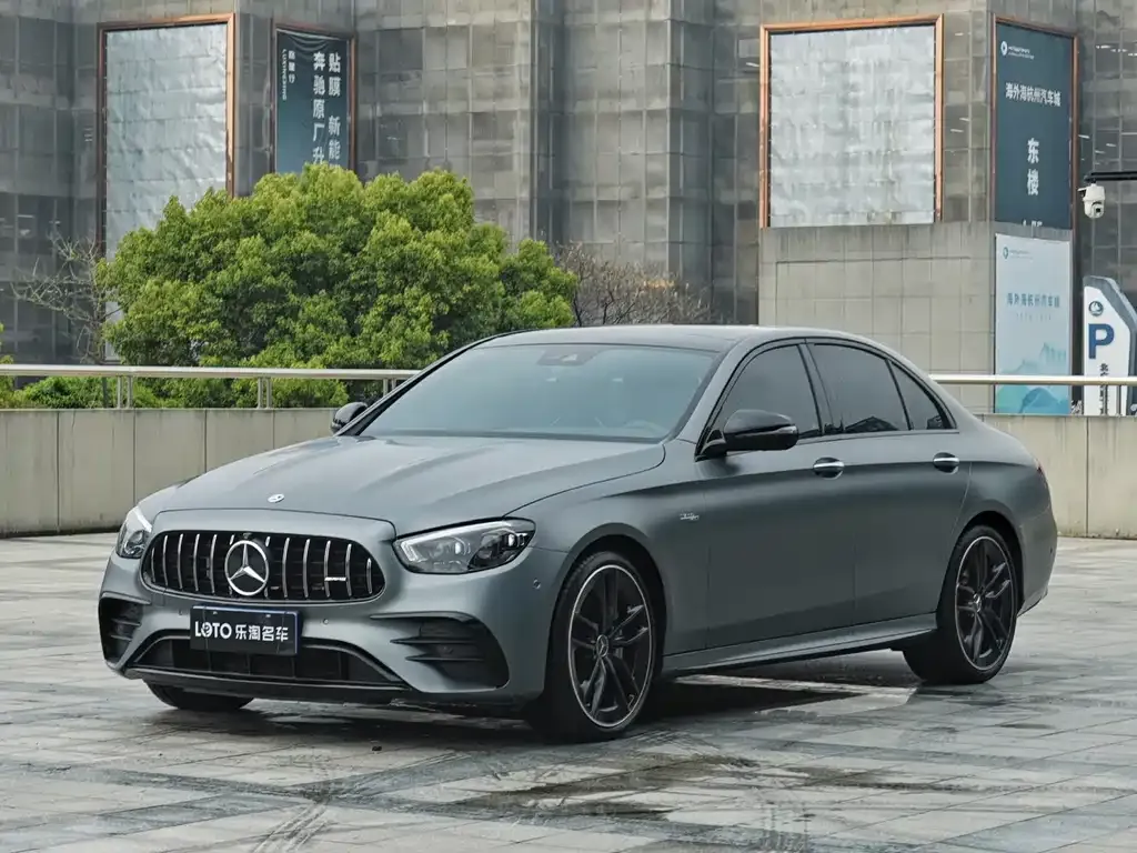 Mercedes-Benz E-Class AMG — фото 6