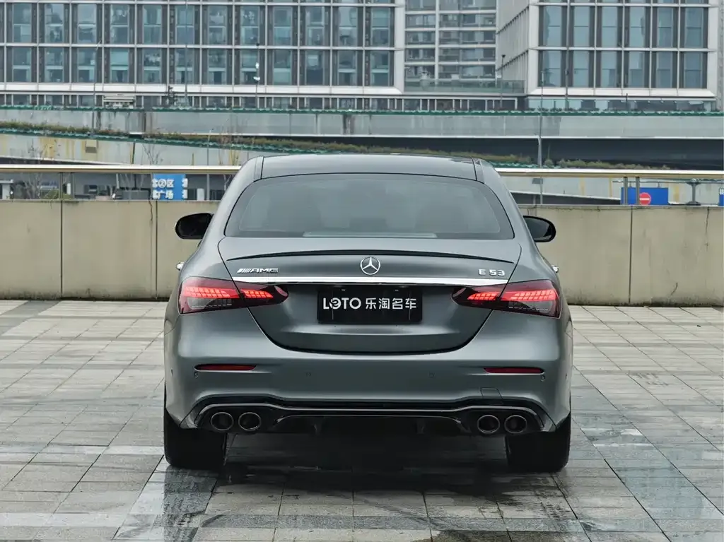 Mercedes-Benz E-Class AMG — фото 5