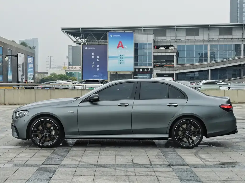 Mercedes-Benz E-Class AMG — фото 3