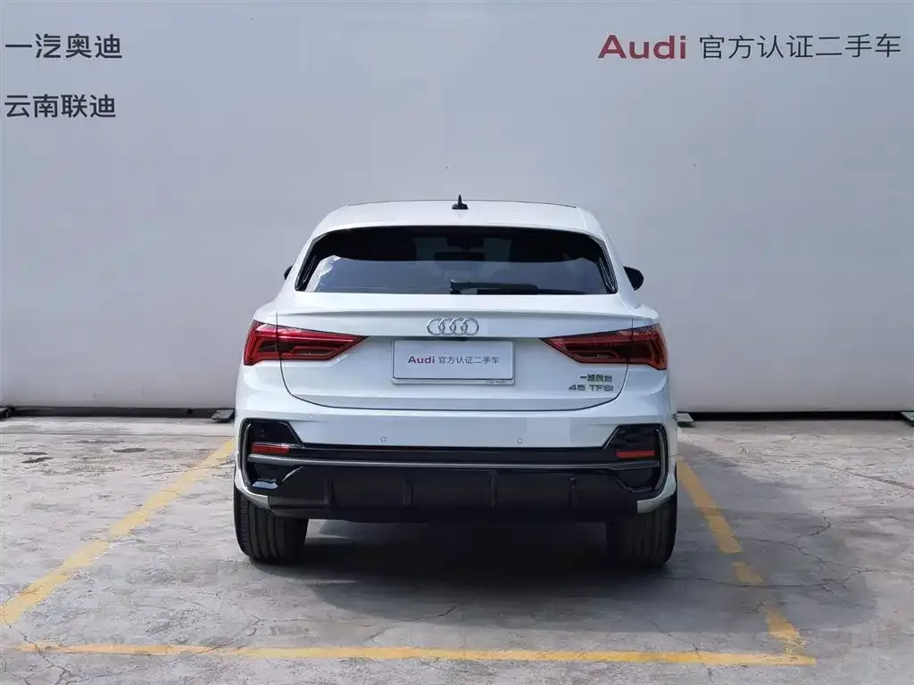 Audi Q3 Sportback — фото 3