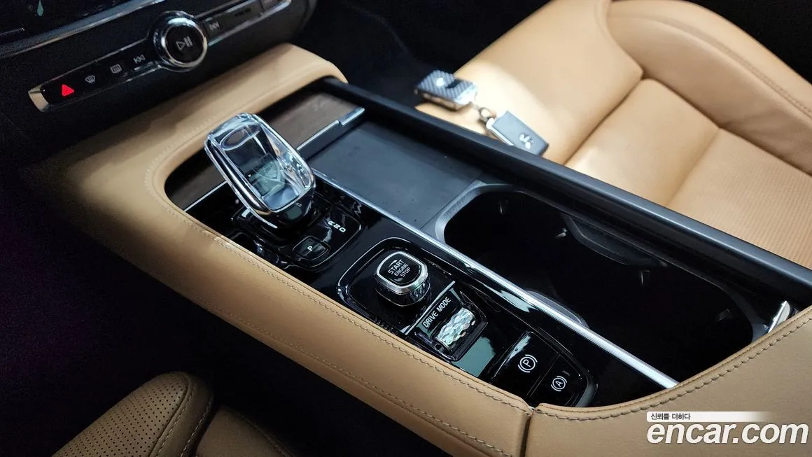 Volvo S90 — фото 10