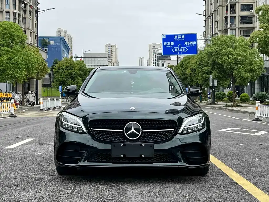 Mercedes-Benz C-Class — фото 4