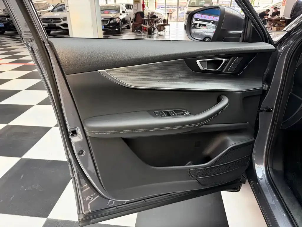 Chery Tiggo 7 PLUS — фото 4
