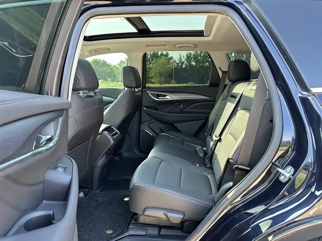 Buick Enclave — фото 2