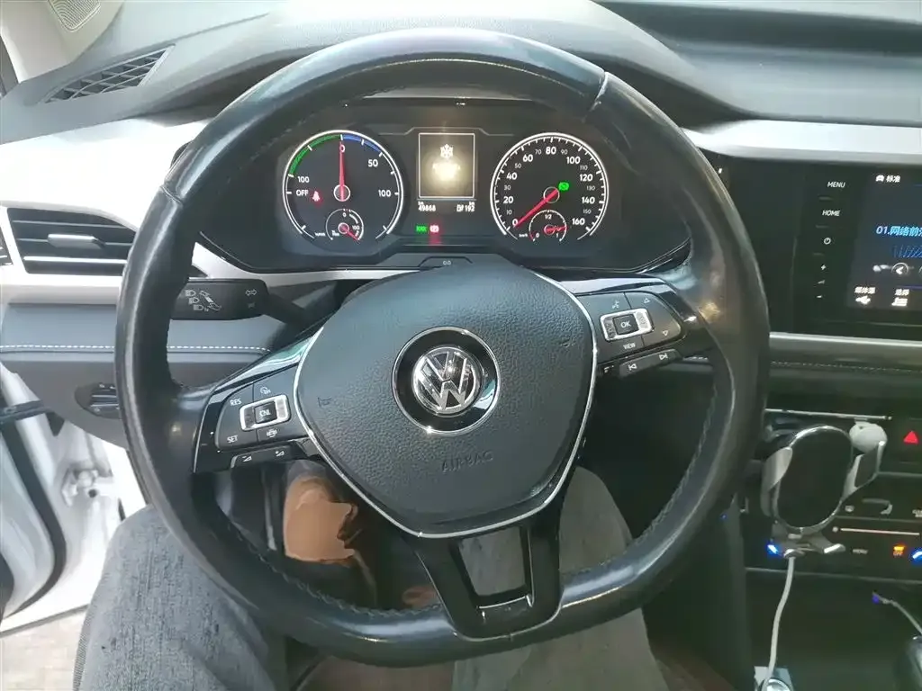 Volkswagen Tharu New Energy — фото 5