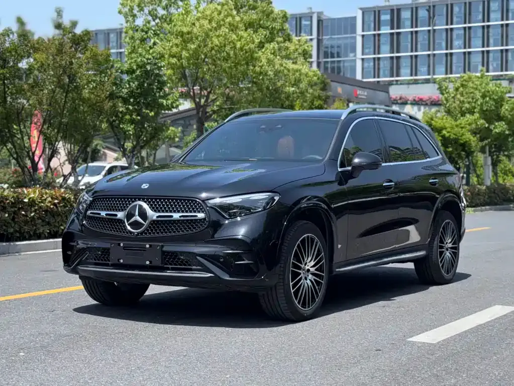 Mercedes-Benz GLC — фото 1