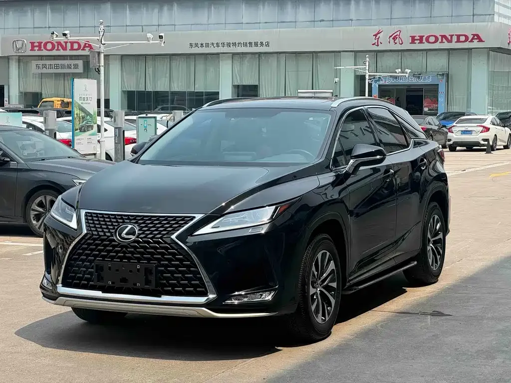 Lexus RX — фото 5