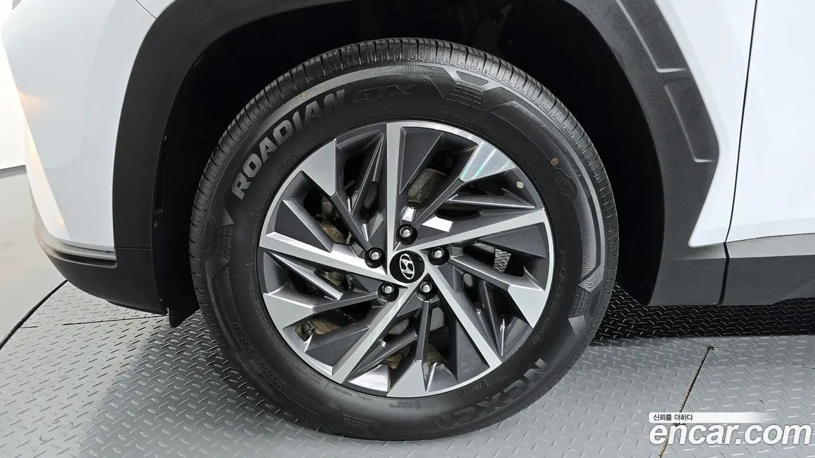 Hyundai Tucson — фото 7