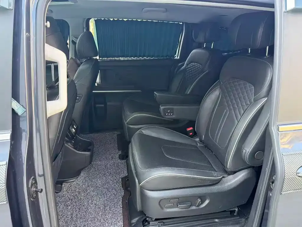 Hyundai Custo — фото 3
