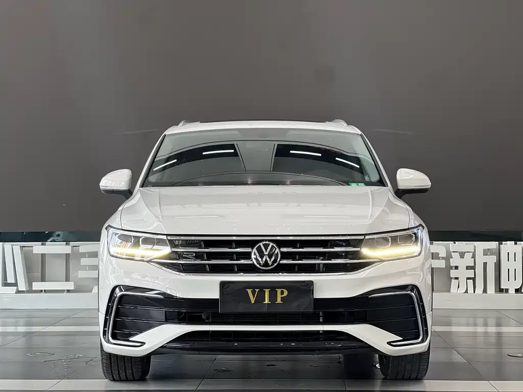 Volkswagen Tiguan X — фото 5