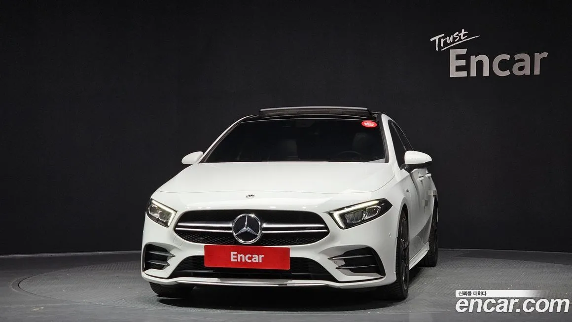 Mercedes-Benz A-Class — фото 8