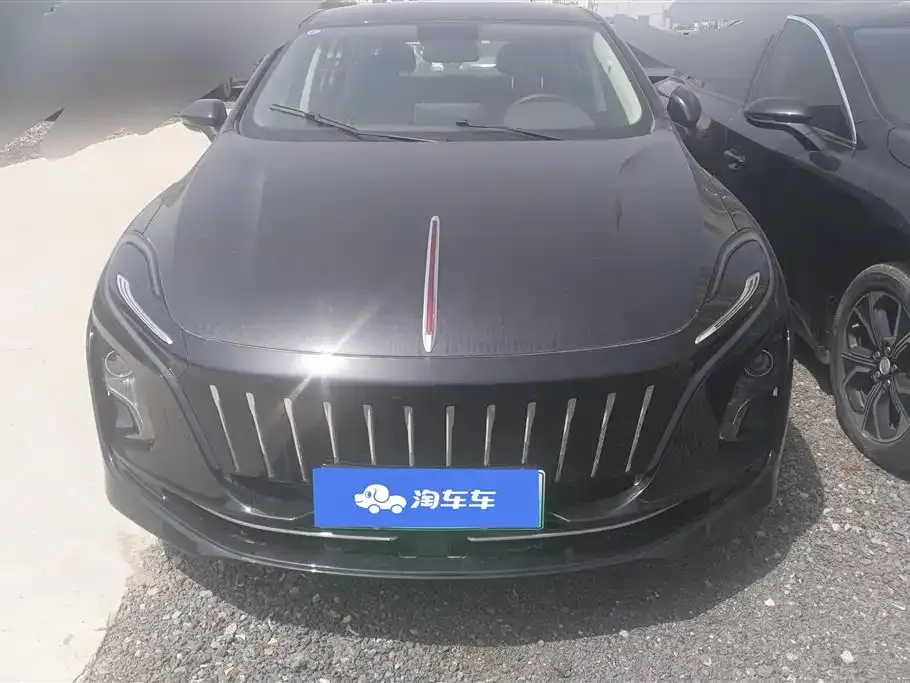 Hongqi E-QM5 — фото 7