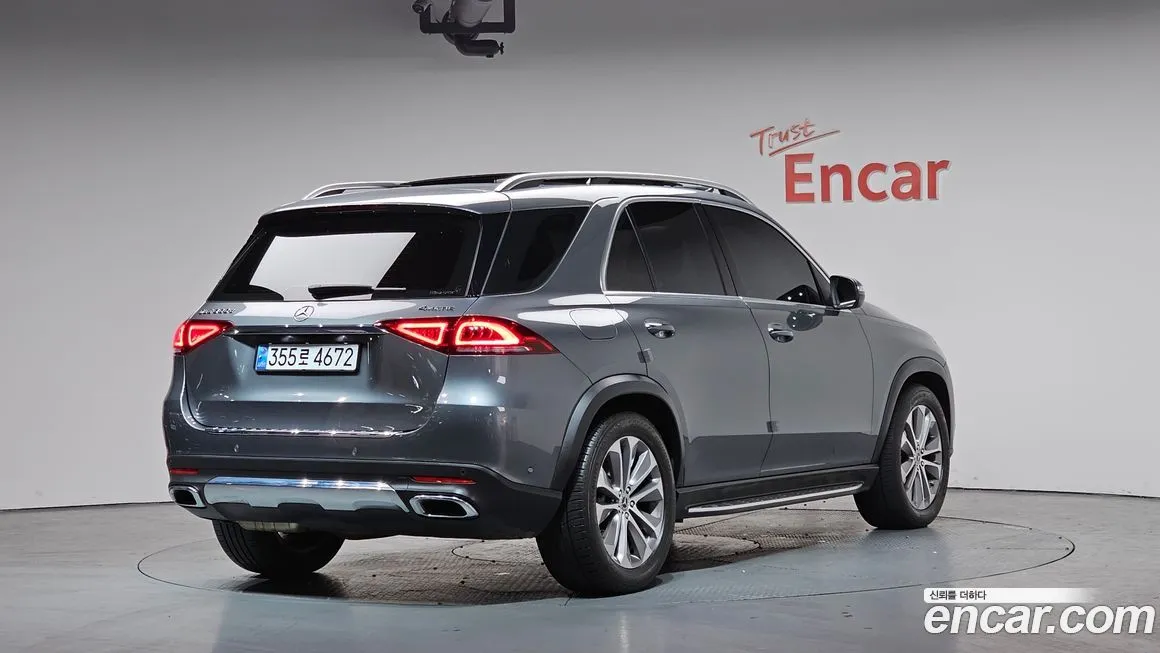 Mercedes-Benz GLE-Class — фото 4