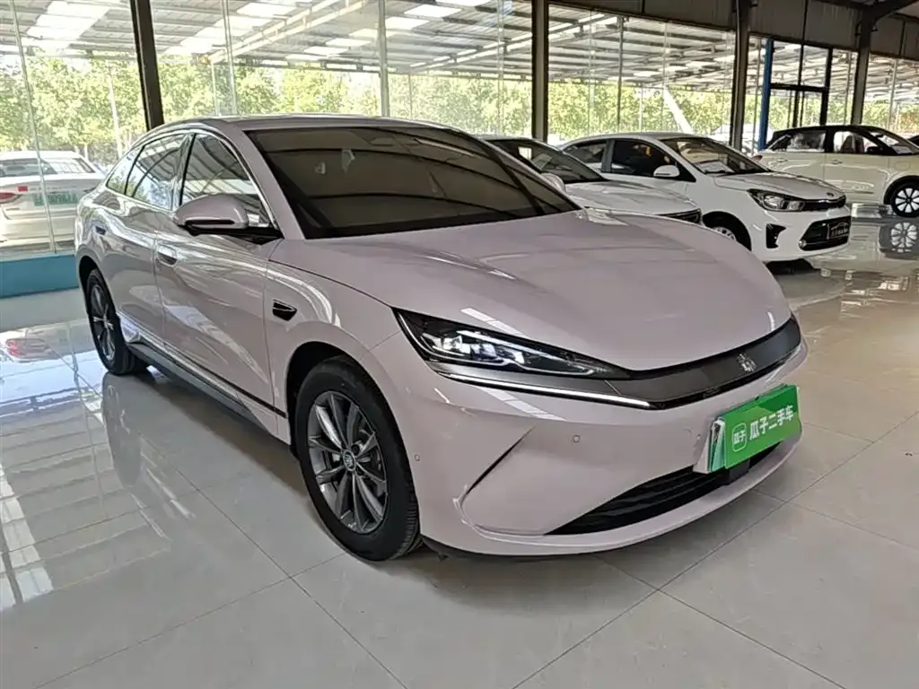 BYD Qin L — фото 6