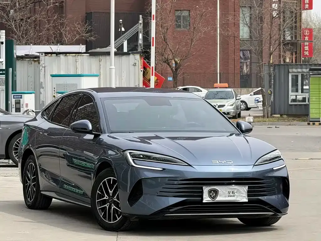 BYD Seal — фото 4