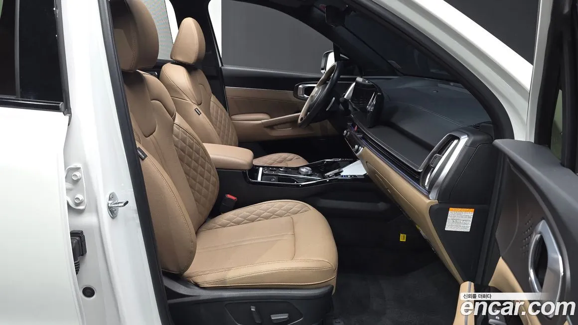 Kia Sorento — фото 8